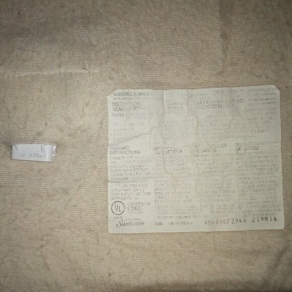 Electric Blanket: Sunbeam. Washable. Good Condition - Picture 2 of 7